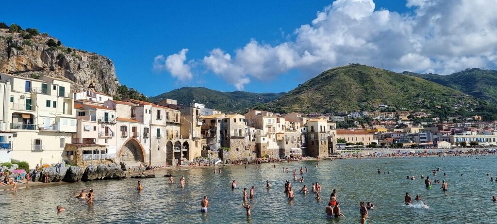 cefalù, beach, town, coast, sea, sicily, italy, city, tourists, people, vacation, mid-august, cefalù, cefalù, sicily, sicily, sicily, sicily, sicily, italy